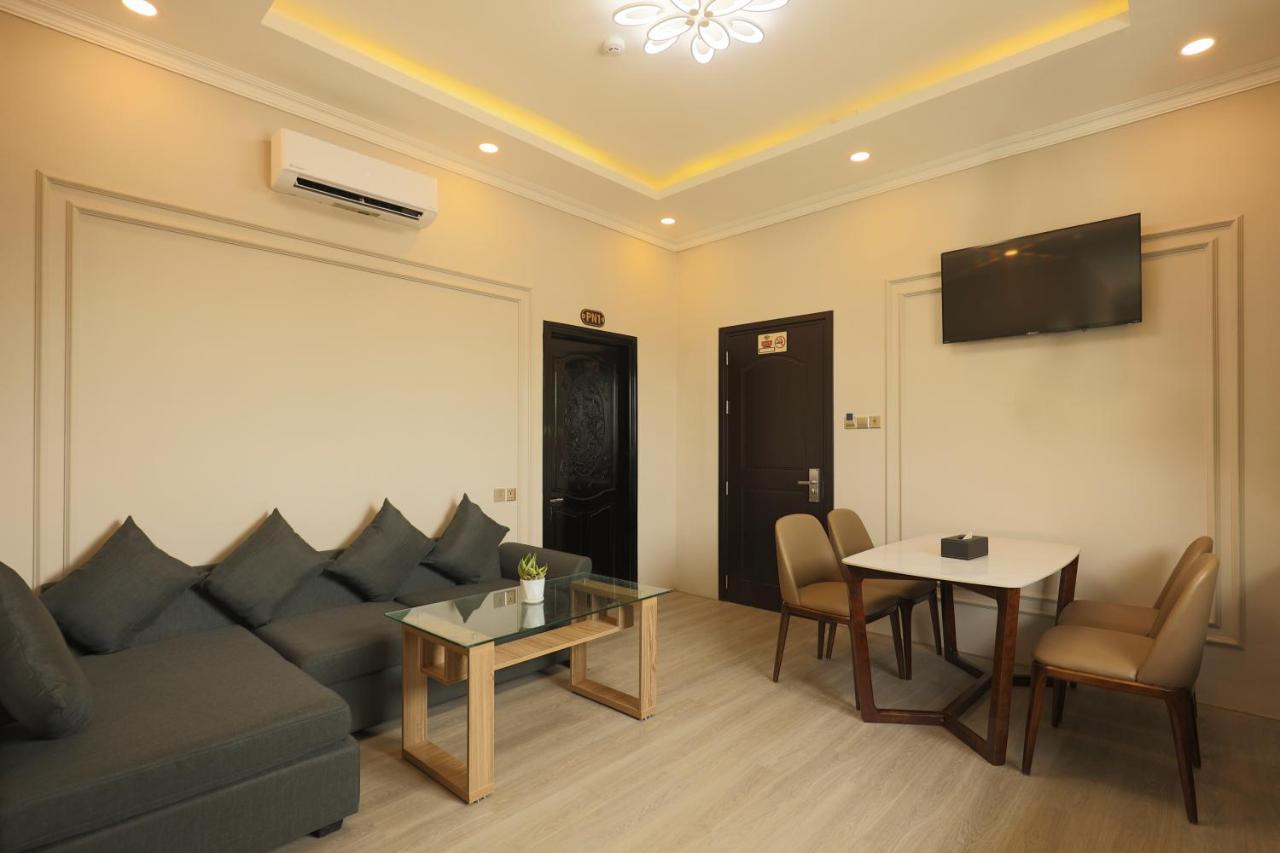 Phuoc Hung 3 Hotel Vĩnh Long Eksteriør billede