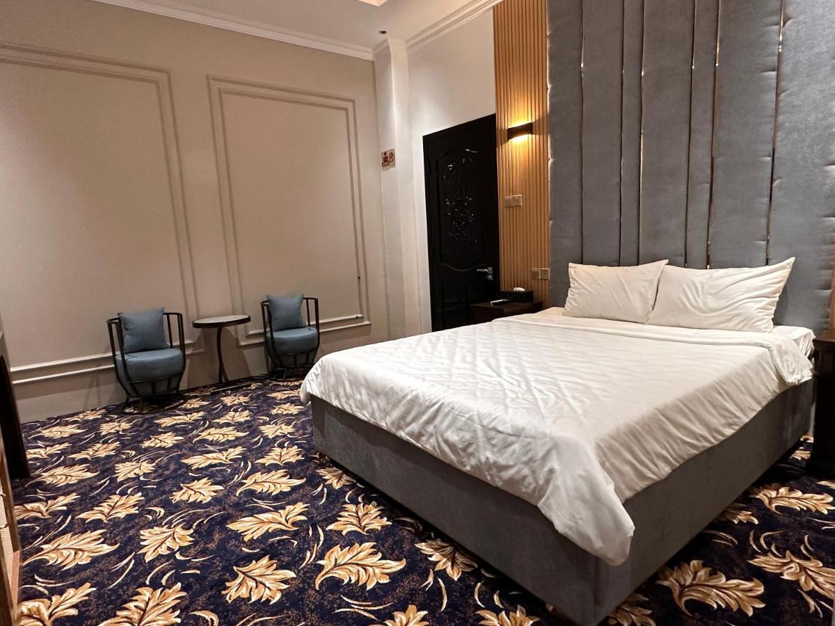 Phuoc Hung 3 Hotel Vĩnh Long Eksteriør billede