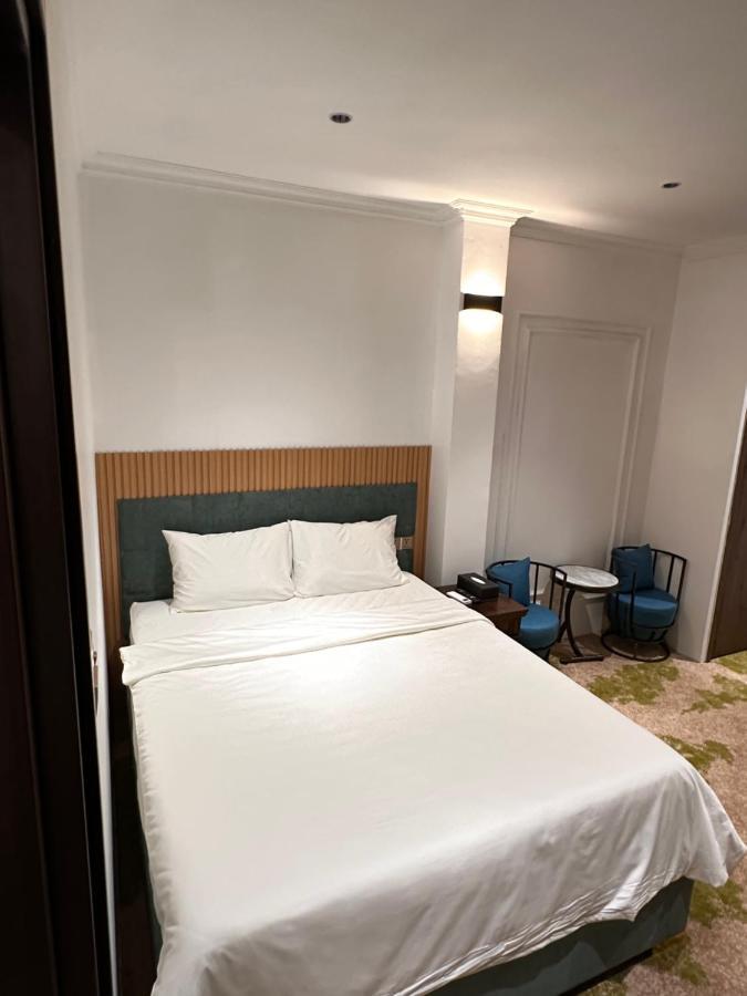 Phuoc Hung 3 Hotel Vĩnh Long Eksteriør billede